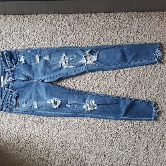 Levis 711 - Picture 2 of 3